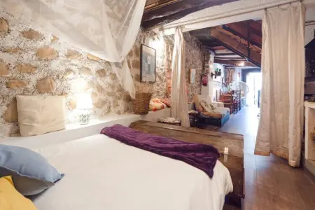 Loft Casa Notari, Maison de vacances rurale à Tolva près du lac du Mont Rebei - Photo 8