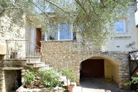 Maison La Calade, Maison en pierre près de la forêt Gard - Photo 1