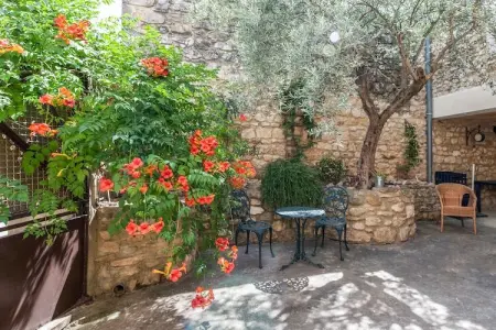 Maison La Calade, Maison en pierre près de la forêt Gard - Photo 2