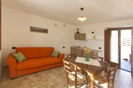 Poggio Marino, Évasion avec piscine et WiFi - Photo 8