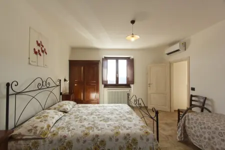 Poggio Marino, Évasion avec piscine et WiFi - Photo 9
