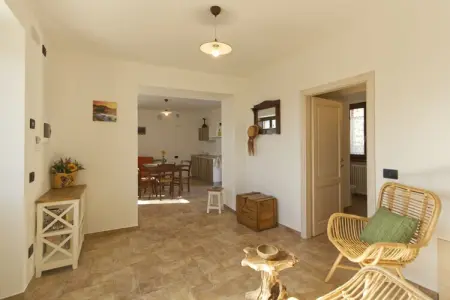 Poggio Marino, Évasion avec piscine et WiFi - Photo 13