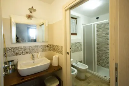 Poggio Marino, Évasion avec piscine et WiFi - Photo 28