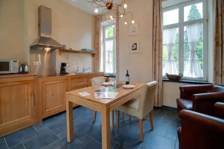 Apartment 4, Studio dans un château du XVIe siècle - Photo 9