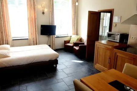 Apartment 4, Studio dans un château du XVIe siècle - Photo 14