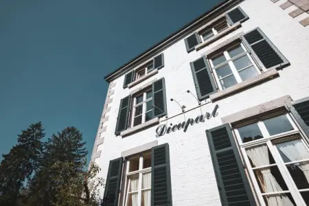 Apartment 6 Floor 2, Appartement confortable dans un château du XVIe siècle - Photo 9