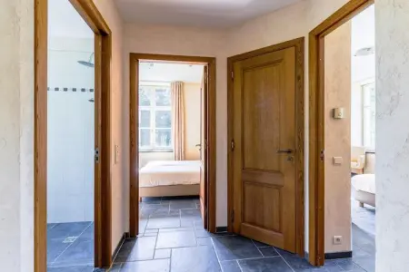 Apartment 2, Grand appartement dans un château du XVIe siècle - Photo 12