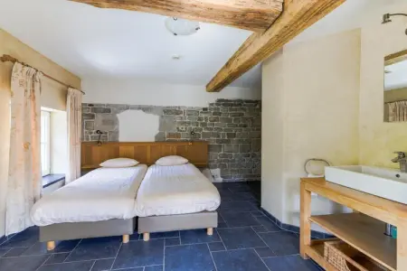 Apartment 3, Grand appartement dans un château du XVIe siècle - Photo 15