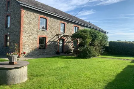 Chez Cyrille, Jolie ferme à Houffalize avec cour - Photo 9