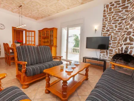 Villa del Capitan, Villa 6 personnes à Miami Platja - Photo 3