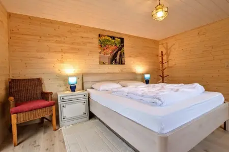 La Forêt, Chalet avec vue panoramique et jardin clôturé - Photo 1