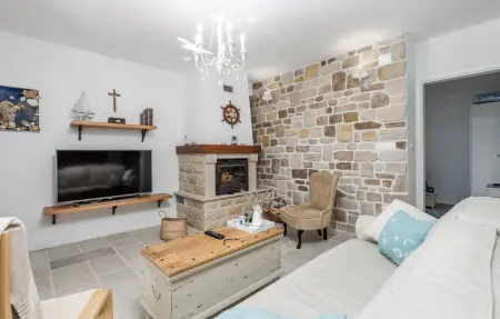 Maison 8 personnes à Cesarica - Photo 14