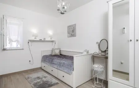 Maison 8 personnes à Cesarica - Photo 23