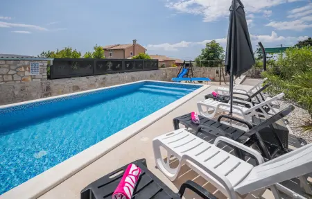 Maison 6 personnes à Barban - Photo 2