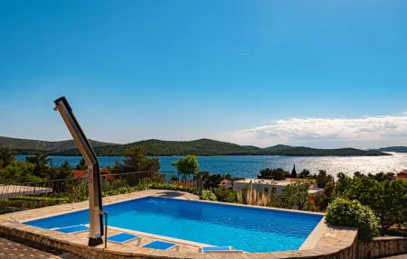 Maison 8 personnes à Zaboric - Photo 1