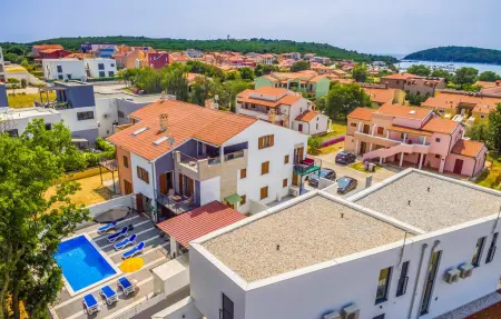 Maison 8 personnes à Banjole - Photo 10
