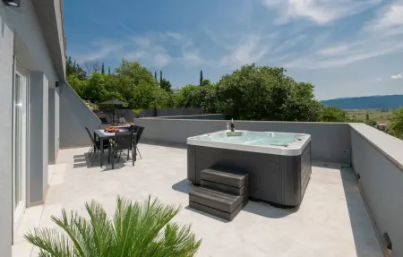 Maison 10 personnes à Donji Vinjani - Photo 1