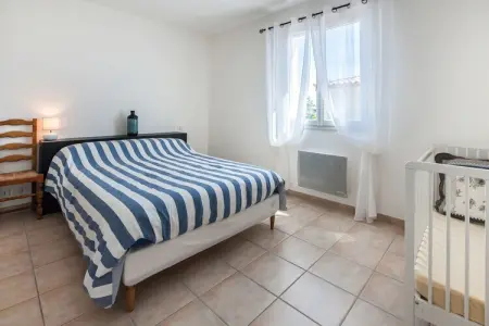 Villa Fanny, Maison de vacances spacieuse à Aigues vives - Photo 2