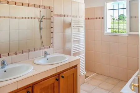 Villa Fanny, Maison de vacances spacieuse à Aigues vives - Photo 14