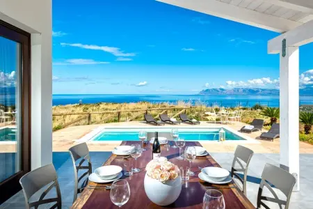 Villa Rocchi Livreri, Villa à Castellammare près de la côte - Photo 6