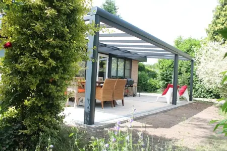 Sonnevijver NR A50, Maison de vacances lumineuse à Lanaken près du lac avec jardin - Photo 5