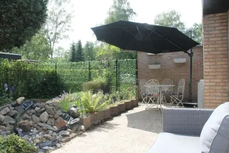 Sonnevijver NR A50, Maison de vacances lumineuse à Lanaken près du lac avec jardin - Photo 7