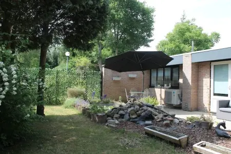 Sonnevijver NR A50, Maison de vacances lumineuse à Lanaken près du lac avec jardin - Photo 36