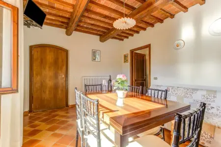 Casanova apt 3, Appartement ensoleillé avec jardin - Photo 3