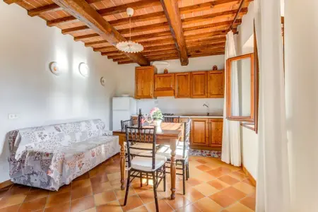 Casanova apt 3, Appartement ensoleillé avec jardin - Photo 11