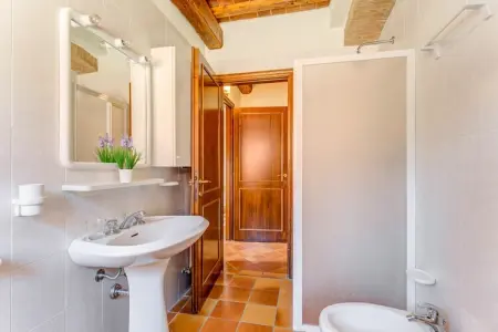 Casanova apt 3, Appartement ensoleillé avec jardin - Photo 25