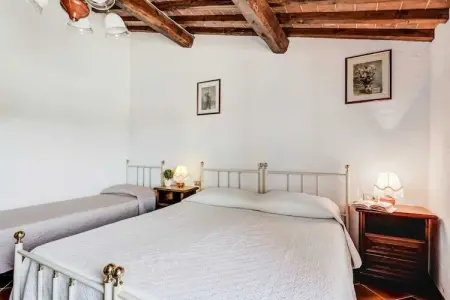 Casanova-apt14, Maison rustique toscane en pierre - Photo 8