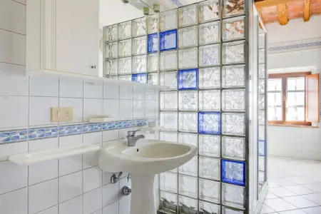 Pervinca, Appartement à Peccioli avec Piscine et Vin - Photo 22