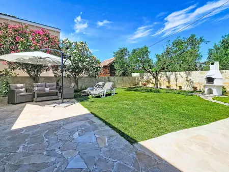 Tone, Maison 5 personnes à Privlaka - Photo 1