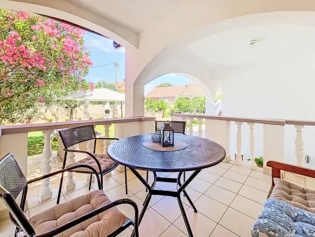 Tone, Maison 5 personnes à Privlaka - Photo 2