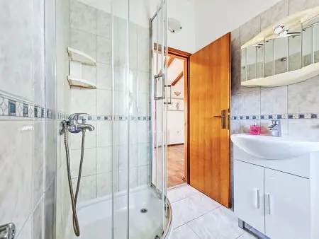 Tone, Maison 5 personnes à Privlaka - Photo 12