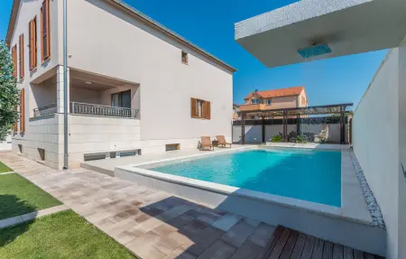 Maison 10 personnes à Biograd na Moru - Photo 1