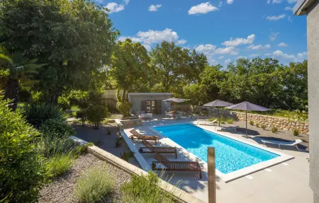 Maison 8 personnes à Glavani - Photo 1