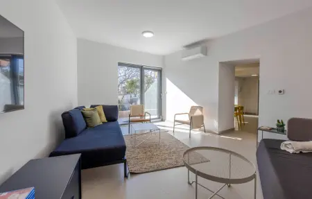 Maison 8 personnes à Glavani - Photo 2