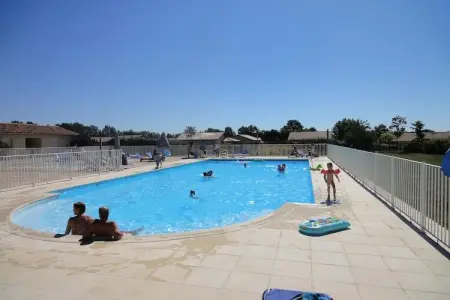 FranceComfort Domaine Les Forges 3, Villa de luxe en France avec piscine - Photo 4