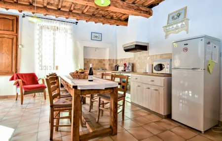 Maison 6 personnes à Saint Victor la Coste - Photo 3
