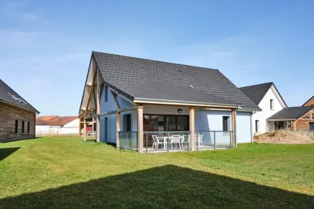 Berck sur Mer 10, Maison de vacances spacieuse avec jardin - Photo 2