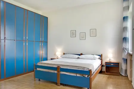 Casale Adriano Country House combo, Retraite rustique au village de Moncucco - Photo 21