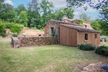 Maison au calme à Mazeyrolles, Maison de vacances à Mazeyrolles avec jardin - Photo 7