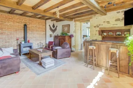 Maison au calme à Mazeyrolles, Maison de vacances à Mazeyrolles avec jardin - Photo 10