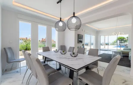 Maison 14 personnes à Las Lagunas de Mijas - Photo 3
