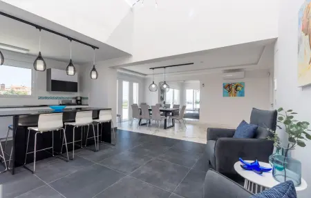 Maison 14 personnes à Las Lagunas de Mijas - Photo 4