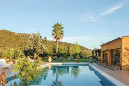 Villa Mas Artigues, Villa avec chaises longues - Photo 7