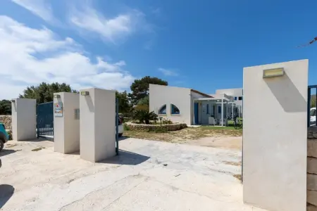 Plaia Resort 1, Maison à Favignana près de Cala Rotonda - Photo 8