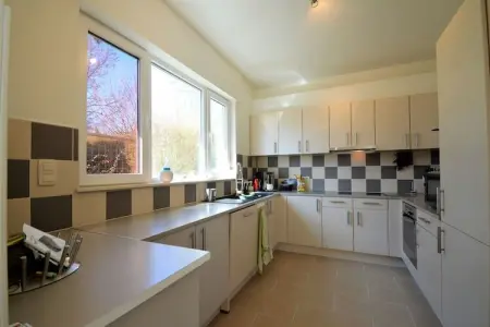 Melin 18, Très jolie maison de vacances avec grand jardin et terrasse à Wépion - Photo 2