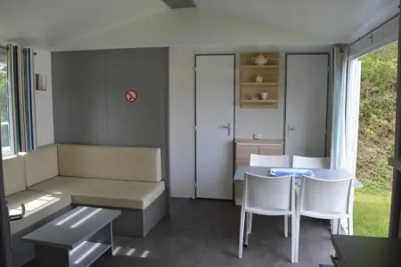 Verblijfpark Ardinam 2, Chalet forestier dans les Ardennes - Photo 1